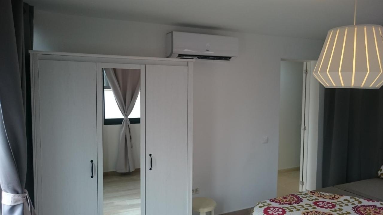 Appartement Bambù à Arona  Extérieur photo